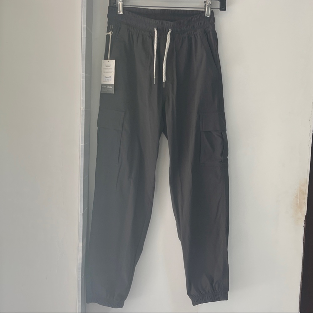 Vuori grey Scout Cargo Joggers